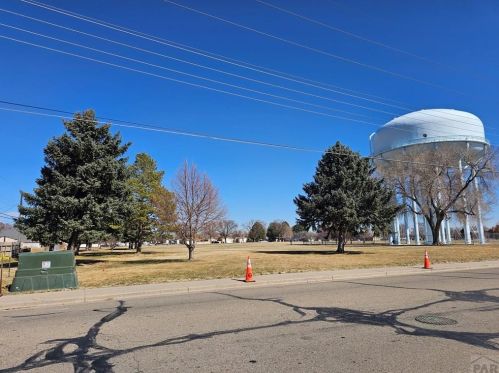 3526 Ivywood Ln, Pueblo CO  81005-2555 exterior
