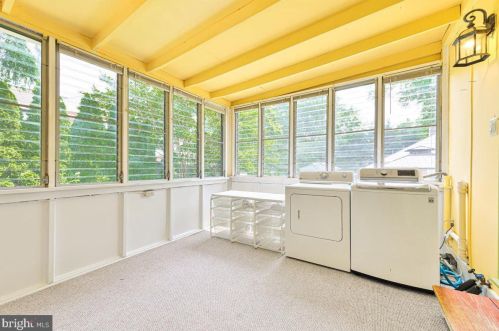 10015 Brunett Ave, Silver Spring MD 20901-2205 exterior