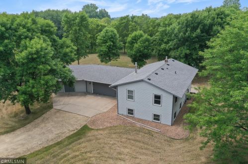 20280 Keats Ave, Columbus, MN 55025