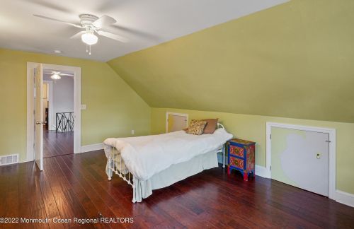 47 Westside Ave, Tinton Falls NJ 07701-1451 exterior