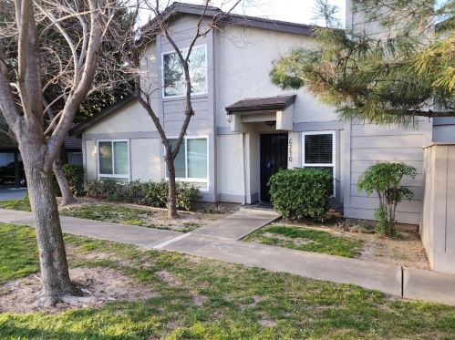 6240 Holly Spring Ct, Citrus Heights, CA 95621-5214