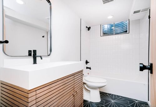 2131 Wolcott Ct, Denver CO  80219-5003 exterior