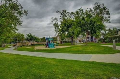 7 Deer Spg, Irvine CA  92604-3011 exterior