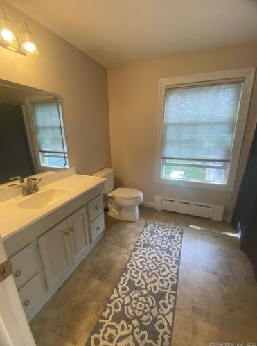 140 Hoerle Blvd, Torrington CT  06790-3243 exterior
