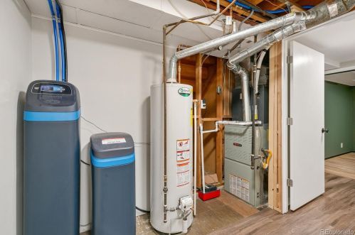 4660 Lipan St, Englewood CO  80110-5510 exterior