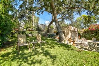 1895 Brigden Rd, Pasadena, CA 91104-3216