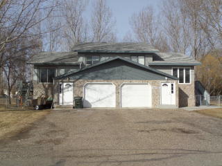 3714 Regent Dr, Bismarck, ND 58504-7530