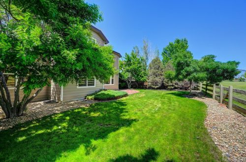 5756 Danube Cir, Aurora CO 80015-5148 exterior