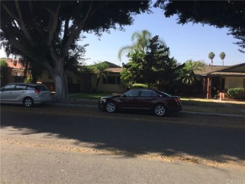 16243 Indiana Ave, Paramount, CA 90723-5536