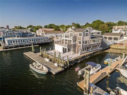 91 Baker St, Warren, RI 02885-3108