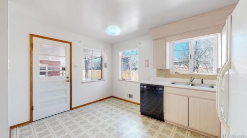 6555 3rd Ave, Denver CO  80226-1723 exterior
