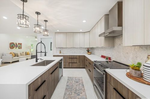 1029 Makaiwa St, Honolulu HI  96816-5403 exterior