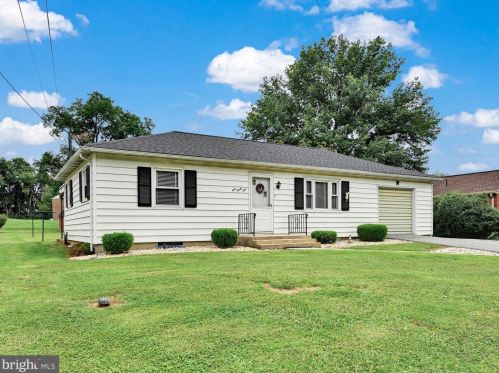 131 Oak View Rd, Lancaster, PA 17602-1119