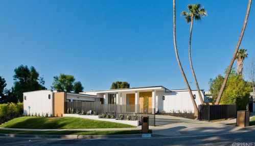 17821 Twilight Ln, Van Nuys, CA 91316-4330