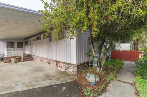 6052 Chad Dr, Newcastle, CA 95658-9543