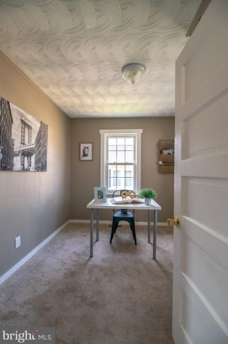 793 Jefferson Ave, Charles Town WV  25414-1219 exterior