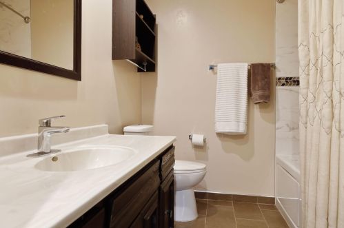 113 Hidden Meadow Rd, Saint Paul MN  55124-9743 exterior