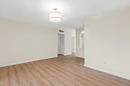 120 Maison Pl, Atlanta GA  30327-4026 exterior