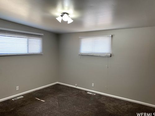 1331 8600, Sandy UT 84093-1367 exterior