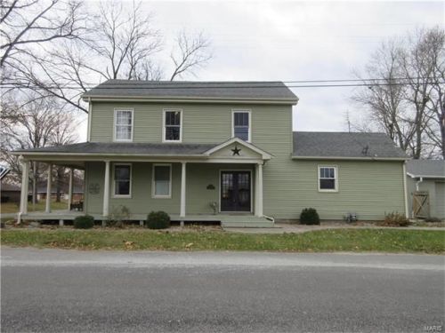 302 Main St, Miles Station, IL 62012-1038