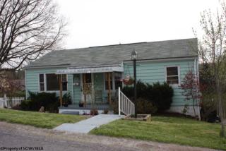 1449 Eastern Ave, Morgantown WV  26505-2346 exterior