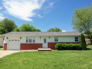 444 Shellview St, Fort Russell, IL 62010-1820