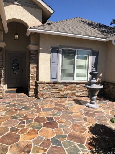 910 Mulberry St, Tehachapi, CA 93561-2254