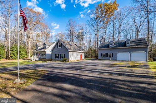 10001 Cherokee Ln, Spotsylvania, VA 22553-3736