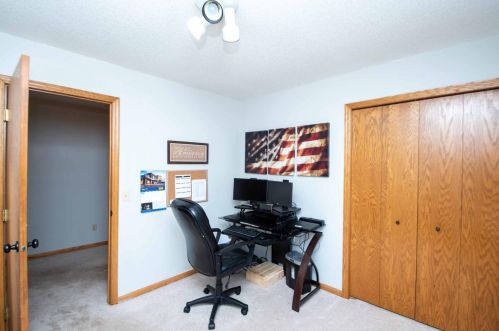 9063 Duckwood Trl, Saint Paul MN  55125-8687 exterior