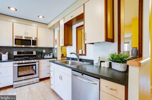 5760 Yellowrose Ct, Columbia, MD 21045-2500