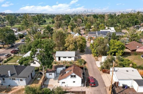 627 Asbury Ave, Denver, CO 80210-4036