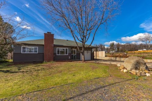 1809 Drendel Cir, Paradise, CA 95969-6007