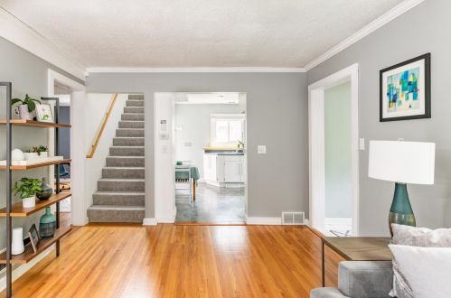 1462 Hazel St, Saint Paul MN  55119-4221 exterior