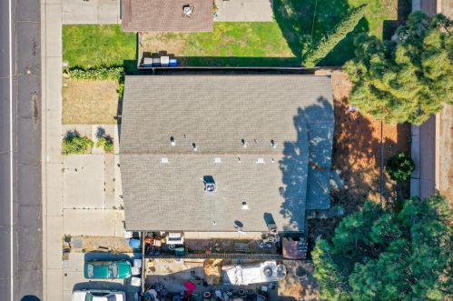 762 Alpine Ave, Manteca, CA 95336-3819
