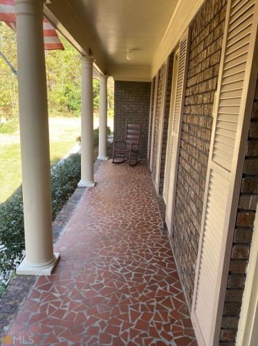 70 Old Ivy Rd, Stockbridge GA  30281-2129 exterior