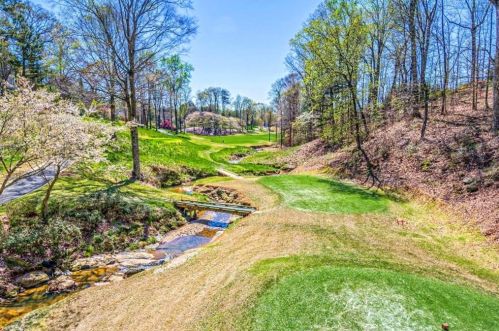 2760 Sugarloaf Club Dr, Duluth GA  30097-7441 exterior