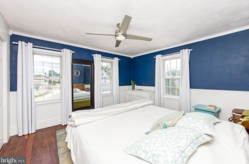 84 Emerald St, Camden NJ  08108-1354 exterior