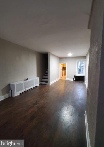 2735 4th St, Philadelphia PA  19133-3105 exterior