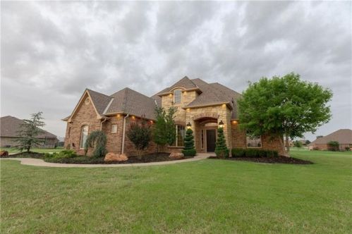 22486 Emily Way, Edmond, OK 73025-9466