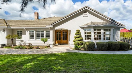 14464 Austin Rd, Manteca, CA 95336-9739