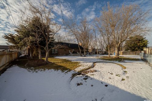 330 300, Hyrum UT 84319-1023 exterior