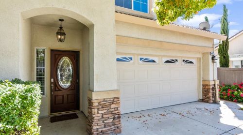 9877 Ruddy Duck Way, Elk Grove, CA 95757-8164
