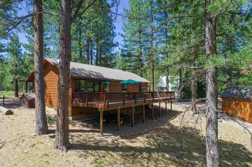 10560 Klondike Flat Rd, Truckee, CA