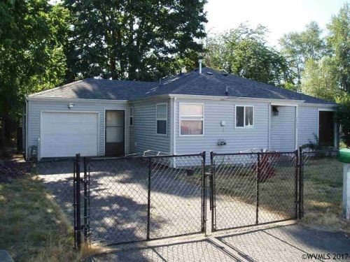 1799 Carroll St, Lebanon OR  exterior