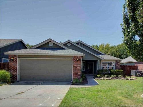 9616 95th East Ave, Owasso, OK 74055-7224