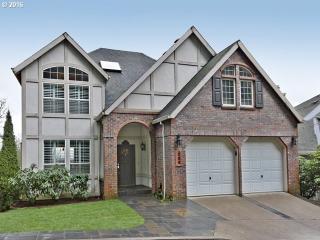 744 Macleay Blvd, Portland OR  97210-2701 exterior