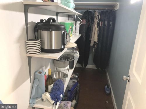 9492 Vollmerhausen Dr, Columbia MD  21046-2004 exterior