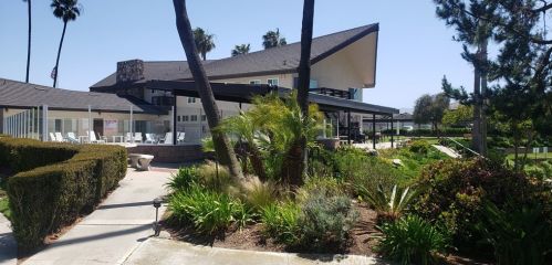 23025 Nadine Cir, Torrance CA  90505-8027 exterior