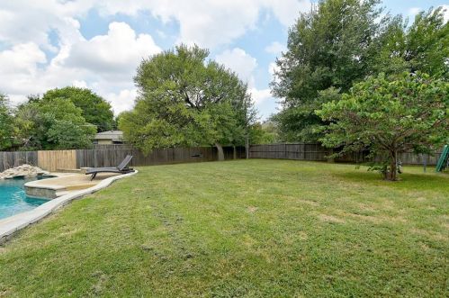 6609 Simmons Rd, Fort Worth TX  76182-4267 exterior