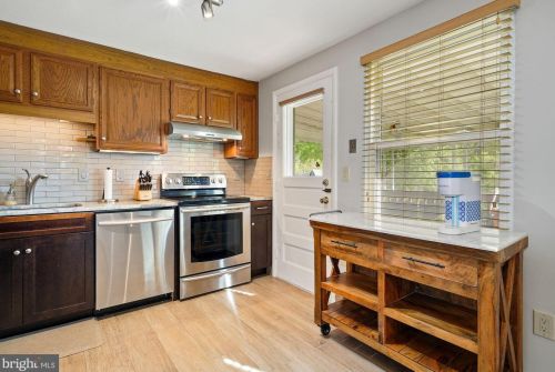 15405 Valencia St, Silver Spring MD exterior